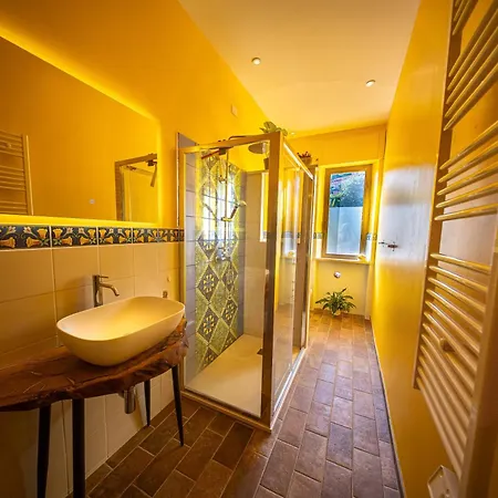 Cozy With Balcony, Ping Pong & Billiard Table Monte Molino