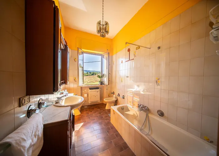 Cozy With Balcony, Ping Pong & Billiard Table Bed & Breakfast Monte Molino