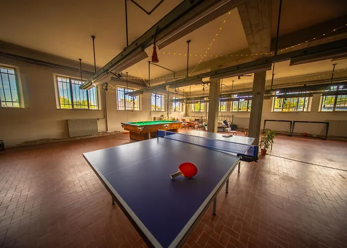 Cozy With Balcony, Ping Pong & Billiard Table * Monte Molino